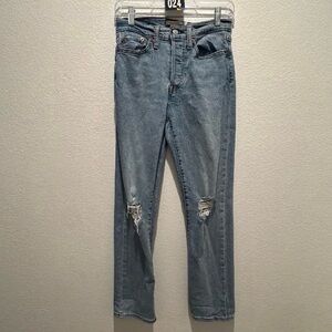 Levi's jeans size 4 (27" waist)